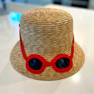 Kate spade woven sun hat with red sunglasses appliqué, NWT!